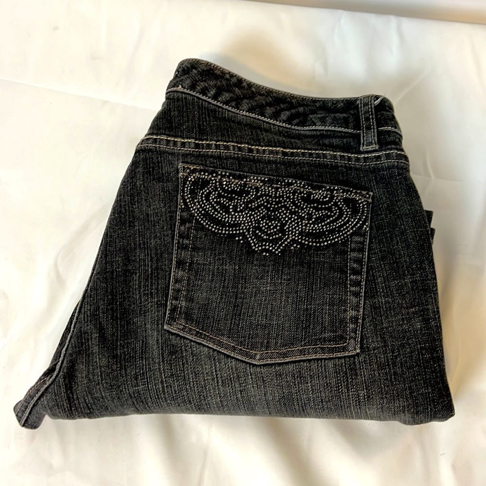 White House Black Market Blanc 14R